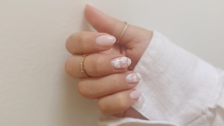 the perfect cloud nail design